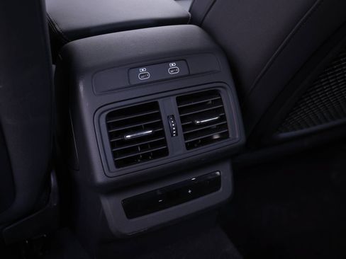 Certified 2025 Audi Q5 Premium AWD/4WD image 16