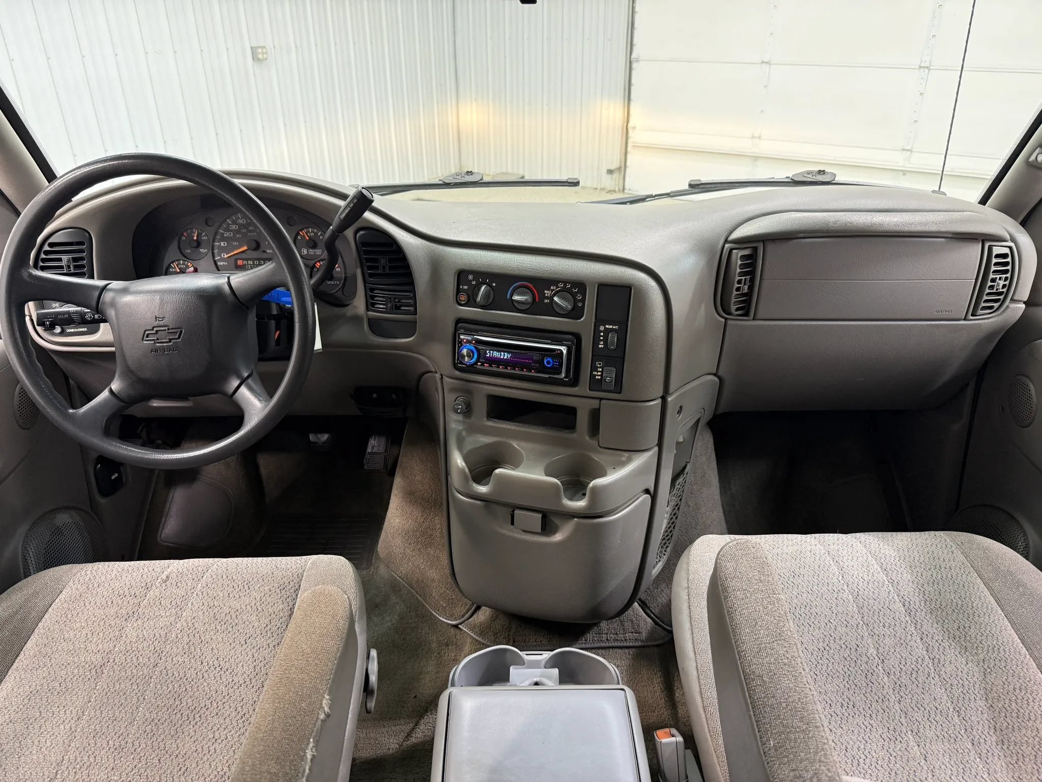 Used 2004 Chevrolet Astro Passenger AWD w/ LS Preferred Equipment Group image 13