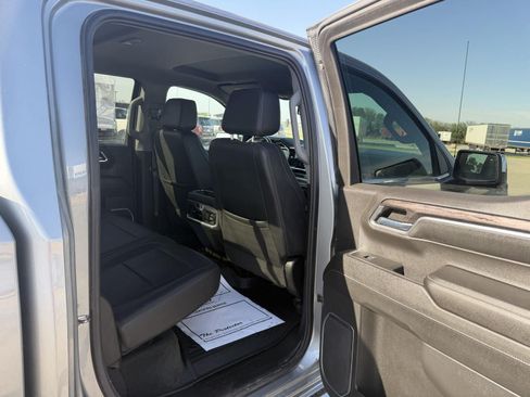 Used 2023 Chevrolet Silverado 1500 LTZ AWD/4WD image 13