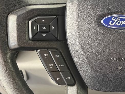 Used 2020 Ford F150 XLT w/ Trailer Tow Package image 17