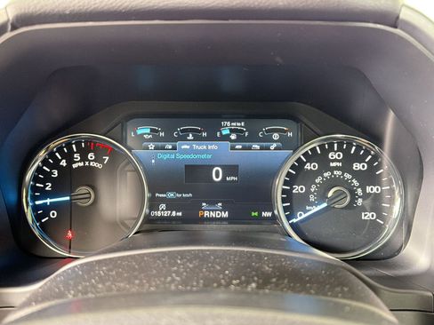 Used 2018 Ford F150 Platinum w/ Equipment Group 701A Luxury image 16