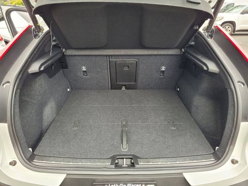 Used 2023 Volvo C40 P8 Recharge Plus AWD/4WD image 19