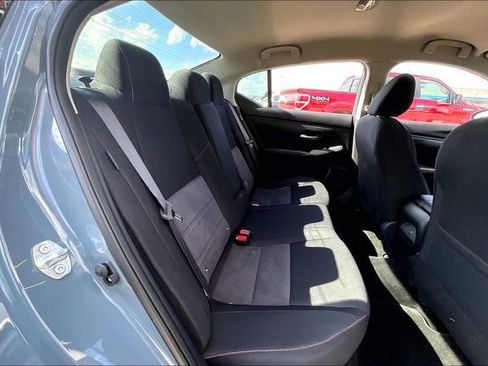 Certified 2025 Nissan Sentra SR w/ Midnight Edition FWD image 22