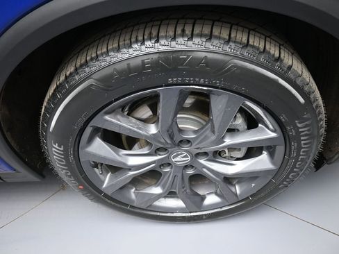 Used 2023 Acura MDX A-Spec image 13