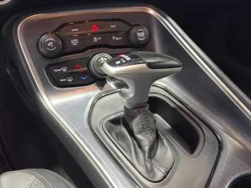 Used 2016 Dodge Challenger R/T Plus RWD image 20