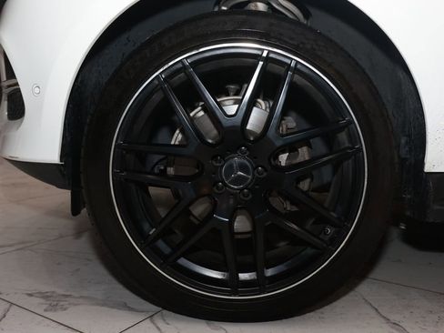 Used 2018 Mercedes-Benz GLE 350 w/ Premium 1 Package image 50