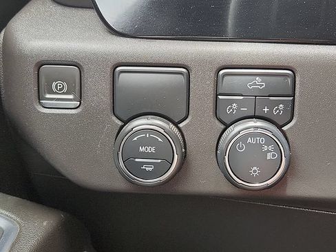Certified 2024 Chevrolet Silverado 1500 LT w/ Protection Package RWD image 20
