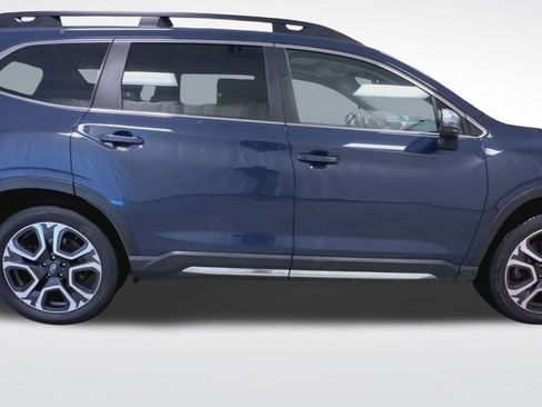 Used 2023 Subaru Ascent Limited w/ Technology Package image 9