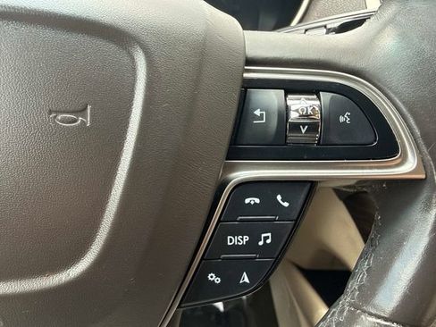 Used 2020 Lincoln Nautilus Reserve AWD/4WD image 22