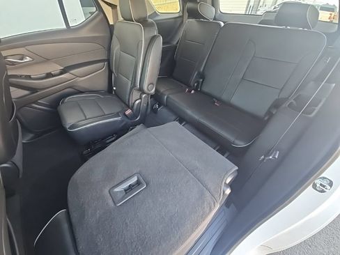 Used 2020 Chevrolet Traverse High Country FWD image 33