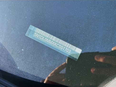 Used 2019 INFINITI QX60 Luxe w/ Essential Package image 39