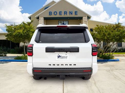 Used 2025 Toyota 4Runner SR5 RWD image 3