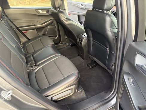 Used 2023 Ford Escape ST-Line Select image 35