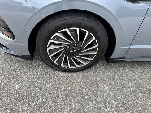 Used 2024 Hyundai Sonata Limited image 11