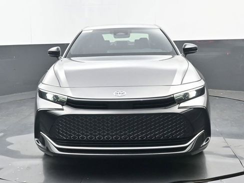 New 2026 Toyota Crown XLE image 9