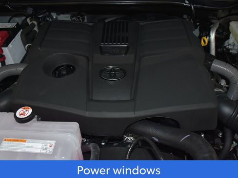 New 2026 Toyota Tundra SR5 image 7