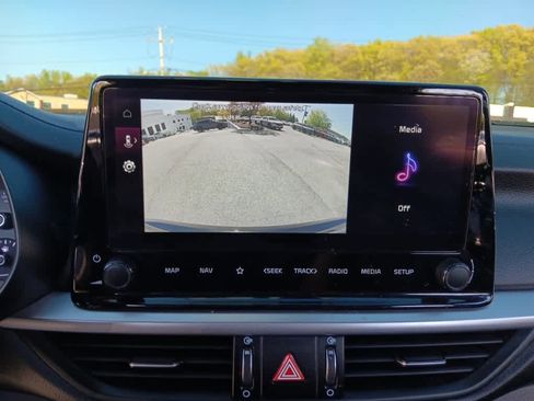 Used 2022 Kia Forte GT-Line w/ GT-Line Technology Package FWD image 20