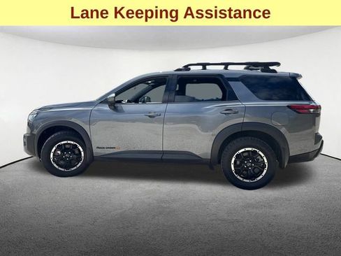 Used 2024 Nissan Pathfinder Rock Creek AWD/4WD image 6