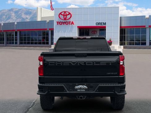 Used 2024 Chevrolet Silverado 1500 ZR2 w/ Technology Package AWD/4WD image 4