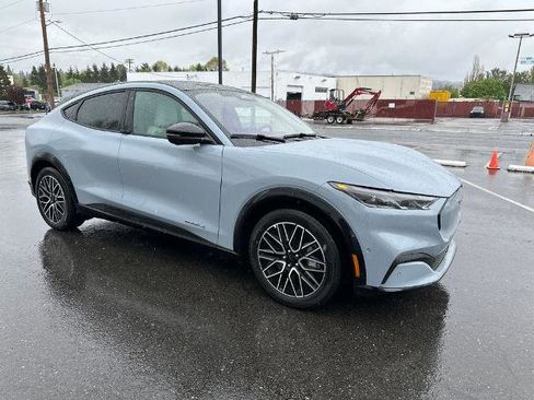 Certified 2024 Ford Mustang Mach-E Premium AWD/4WD image 9