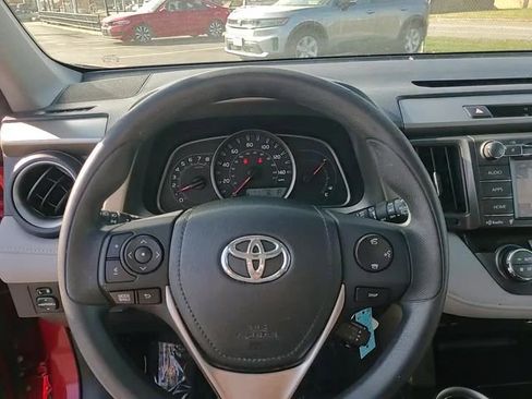 Used 2014 Toyota RAV4 XLE image 14