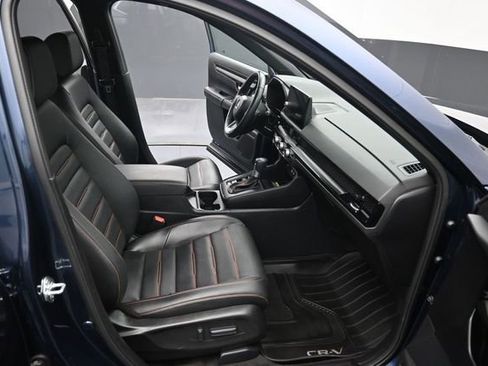 Used 2025 Honda CR-V Sport Touring image 30