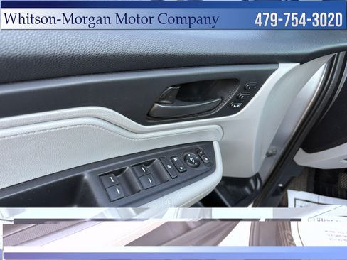 Used 2018 Honda Odyssey EX-L image 17
