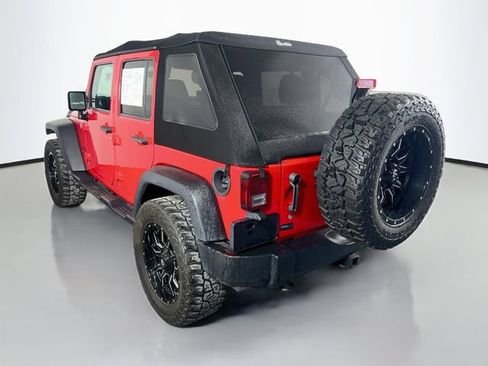 Used 2018 Jeep Wrangler Unlimited Sport S AWD/4WD image 6