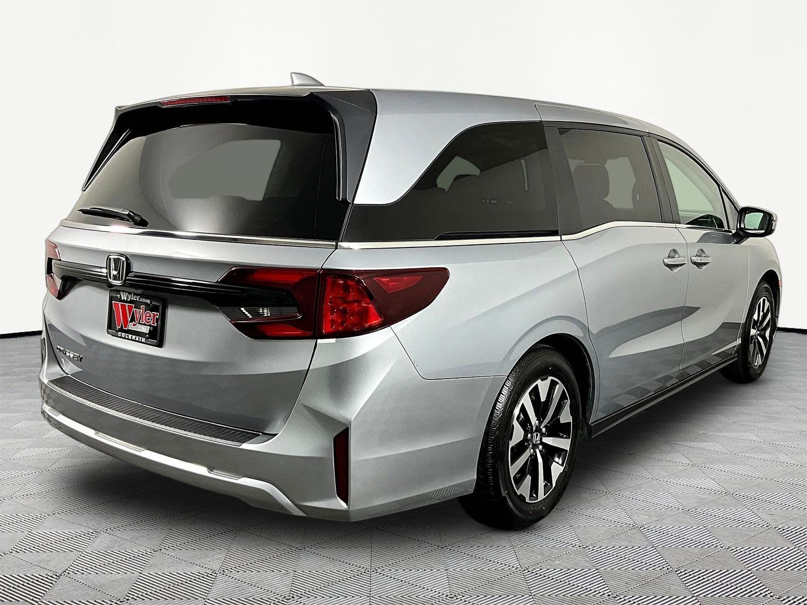 Used 2025 Honda Odyssey EX-L image 6