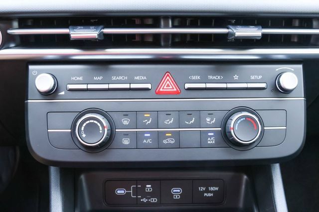 New 2026 Hyundai Tucson SE FWD image 17