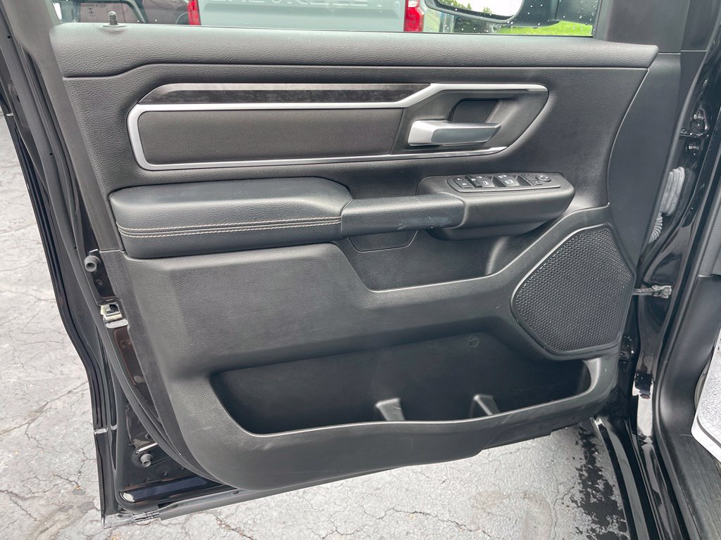 Used 2023 RAM 1500 Big Horn AWD/4WD image 21