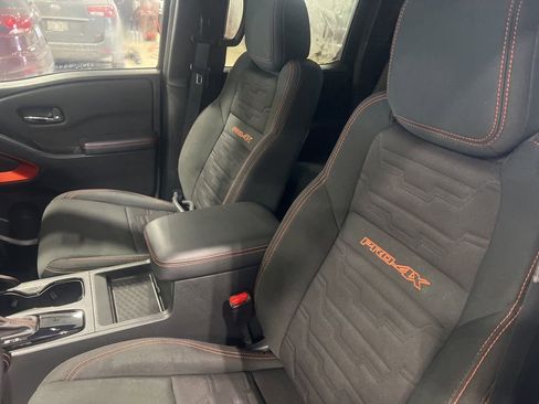 Certified 2023 Nissan Frontier PRO-4X w/ Technology Package image 5