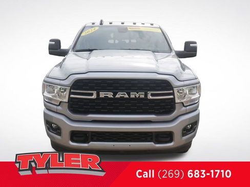 Used 2024 RAM 2500 Big Horn w/ Level 2 Equipment Group AWD/4WD image 2
