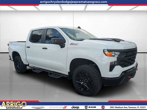 Used 2024 Chevrolet Silverado 1500 Custom Trail Boss image 1