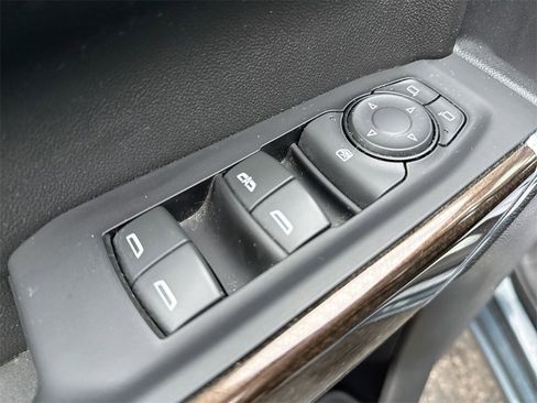 Used 2019 Chevrolet Silverado 1500 LT w/ All-Star Edition image 13