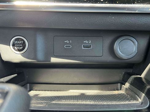 Used 2023 Nissan Rogue SV AWD/4WD image 12