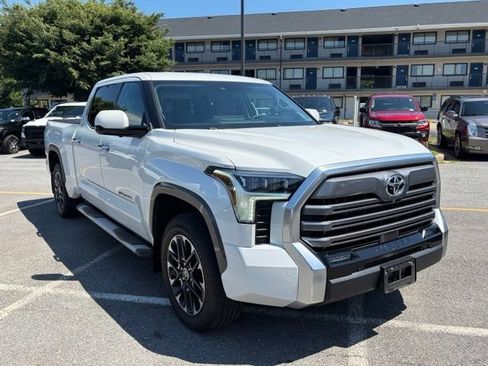 Used 2023 Toyota Tundra Limited AWD/4WD image 2