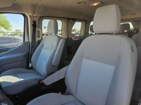 Used 2015 Ford Transit 150 XLT RWD image 12