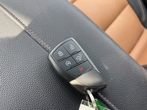 Used 2025 Chevrolet Silverado 2500 LT w/ All Star Edition image 32