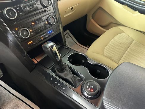 Used 2017 Ford Explorer 4WD image 31