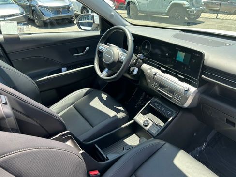 Used 2024 Hyundai Kona Limited FWD image 35