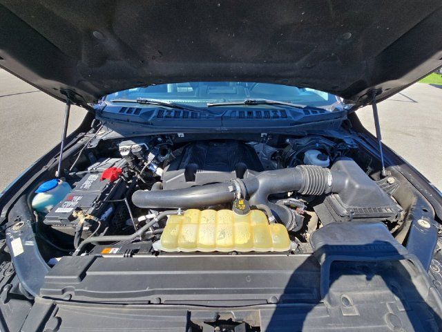 Used 2019 Ford F150 Lariat w/ Equipment Group 502A Luxury AWD/4WD image 31