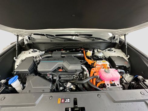 Used 2025 Hyundai Santa Fe SEL image 36