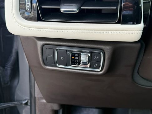 Used 2022 Lincoln Aviator Black Label w/ Dynamic Handling Package image 24