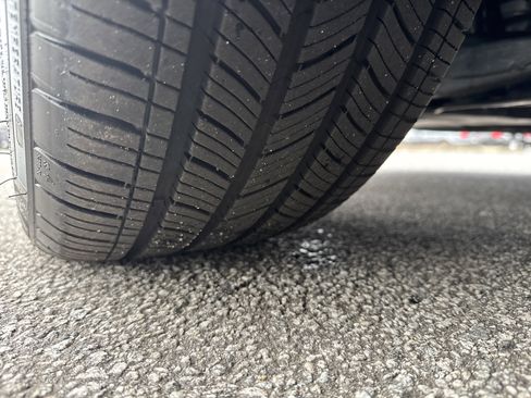 Used 2024 Toyota Corolla SE image 12