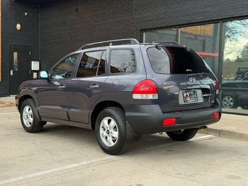Used 2005 Hyundai Santa Fe GLS image 17