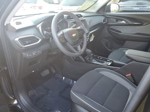 Used 2023 Chevrolet TrailBlazer LT image 17