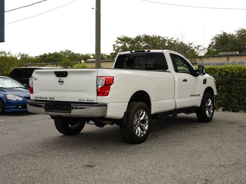 Used 2017 Nissan Titan SV AWD/4WD image 7