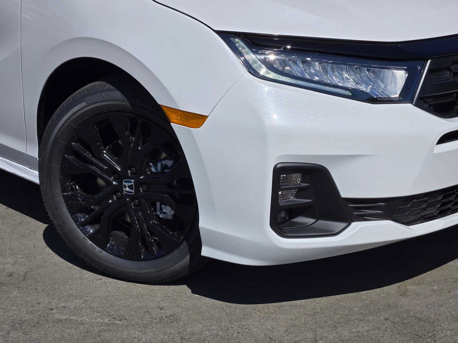 New 2027 Honda Odyssey Sport-L image 6