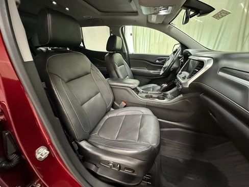 Used 2017 GMC Acadia SLT FWD image 16